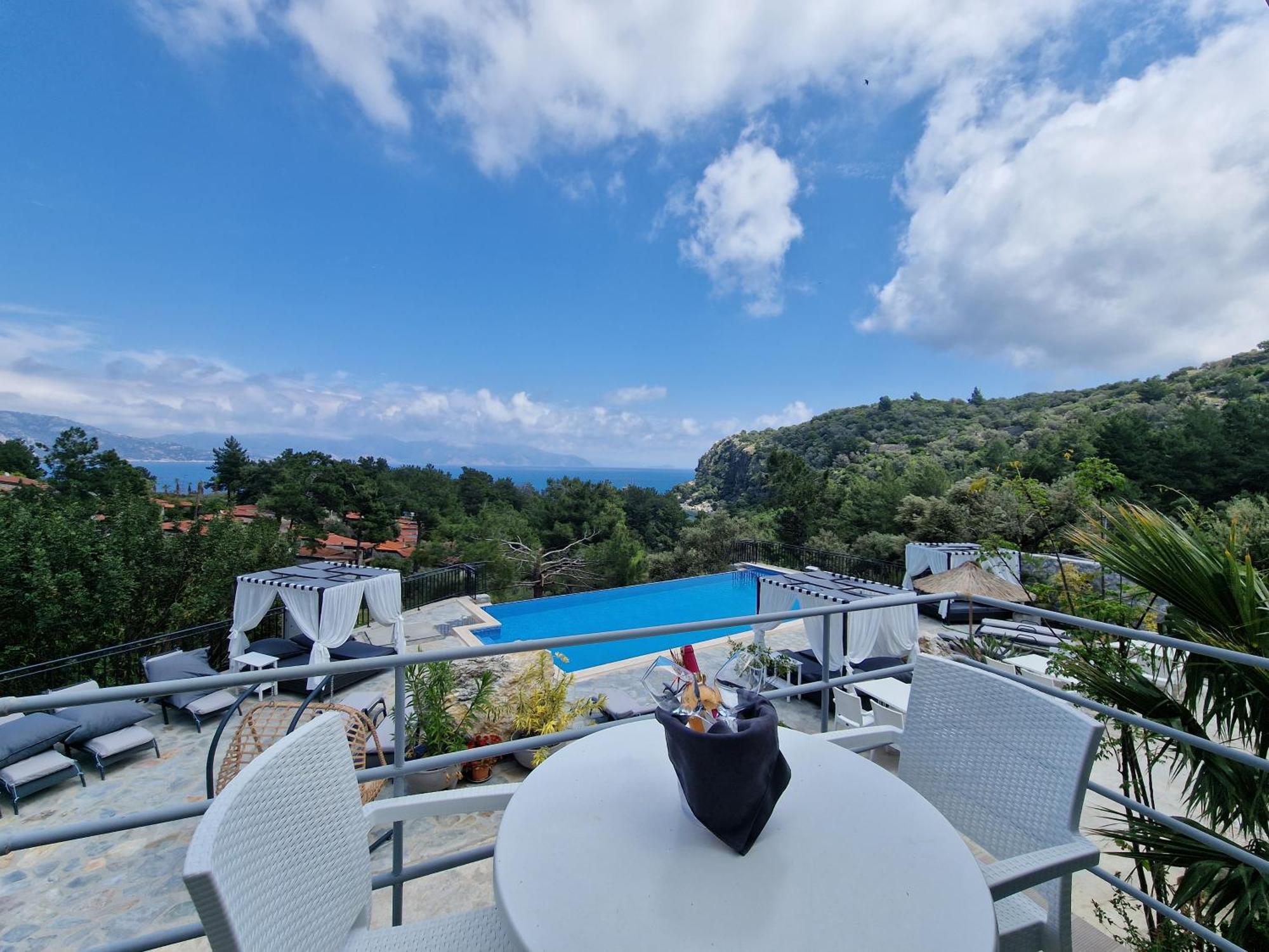 Villa Amos Sea View